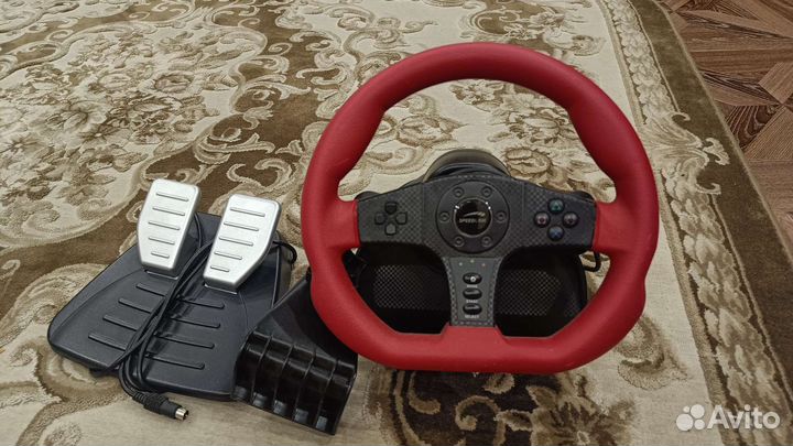 Игровой руль с педалями для пк