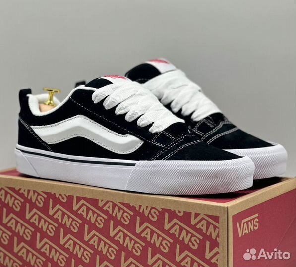 Vans Knu Skool