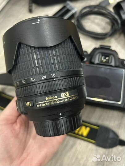 Зеркальный фотоаппарат Nikon d7000 + объектив