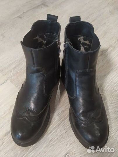 Ботинки демисезонные для девочки 34 размер