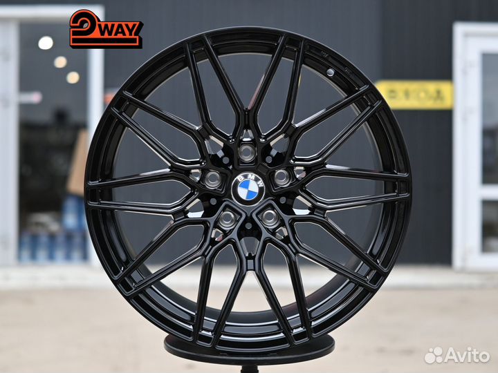 R19 BMW M-Стиль 9.5J ET35 5*112 Черный (D002)