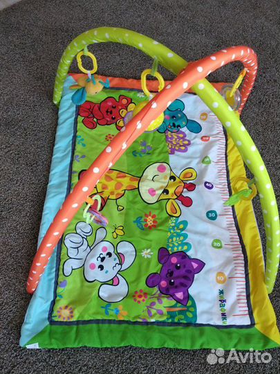 Развивающий коврик для малыша