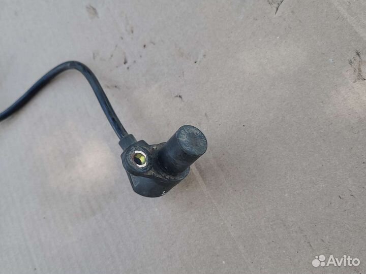 Датчик коленвала Chevrolet Lanos 1.5л