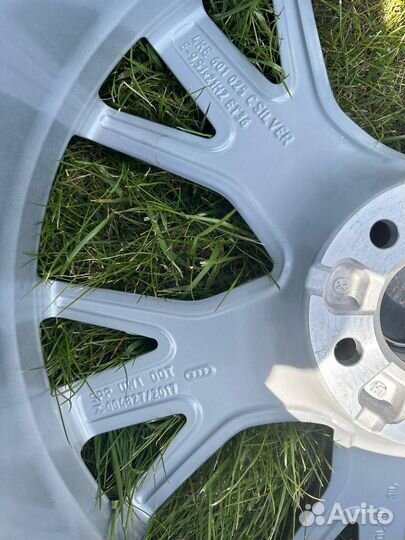 Оригинальные колёса R21 Audi