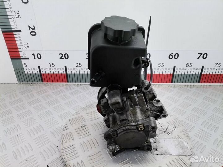 Насос гидроусилителя руля Mercedes-Benz SLK-Класс