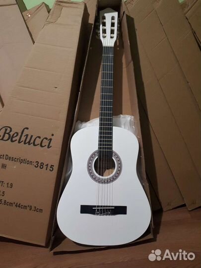 Гитара глянец белая 