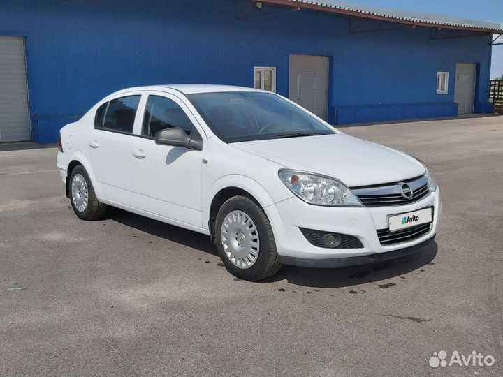 Opel Astra 1.6 МТ, 2013, 90 226 км