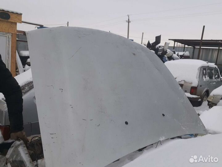 Капот нексия