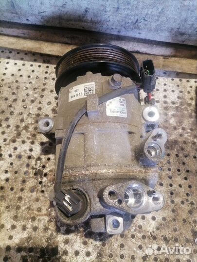 Компрессор кондиционера Hyundai Tucson