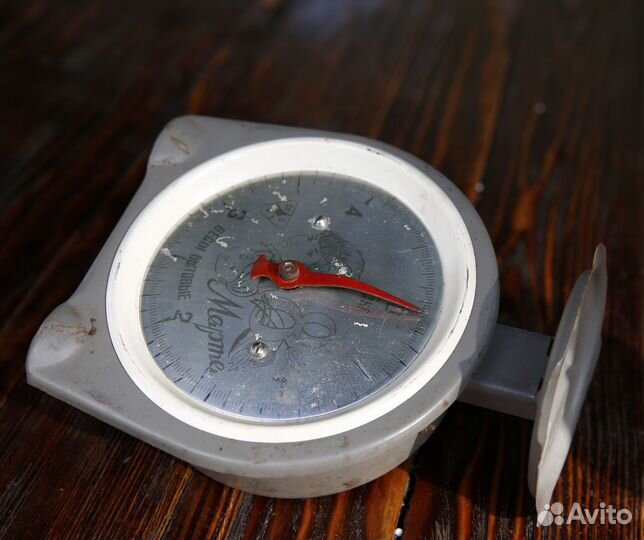 Весы бытовые СССР 8 марта 5 кг