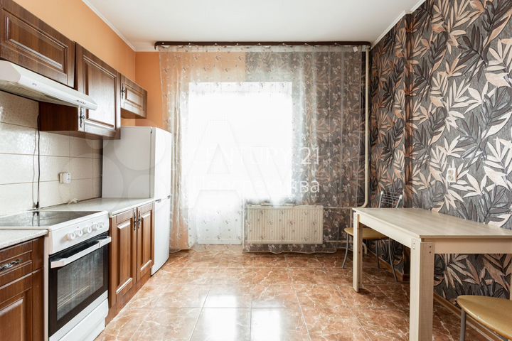 2-к. квартира, 57,3 м², 3/17 эт.