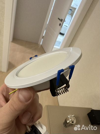 Светильник встраиваемый