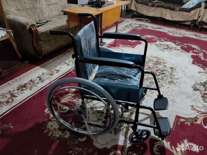 Инвалидная коляска