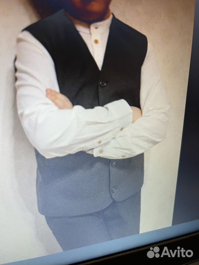 Жилетка для мальчика 134 140