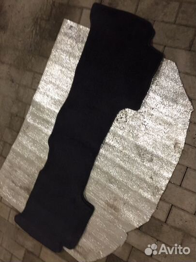 Коврик второго ряда сидений