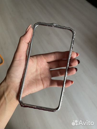 Бампер со стразами на iPhone XS Max
