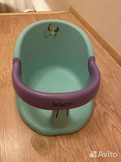 Стульчик для купания в ванной