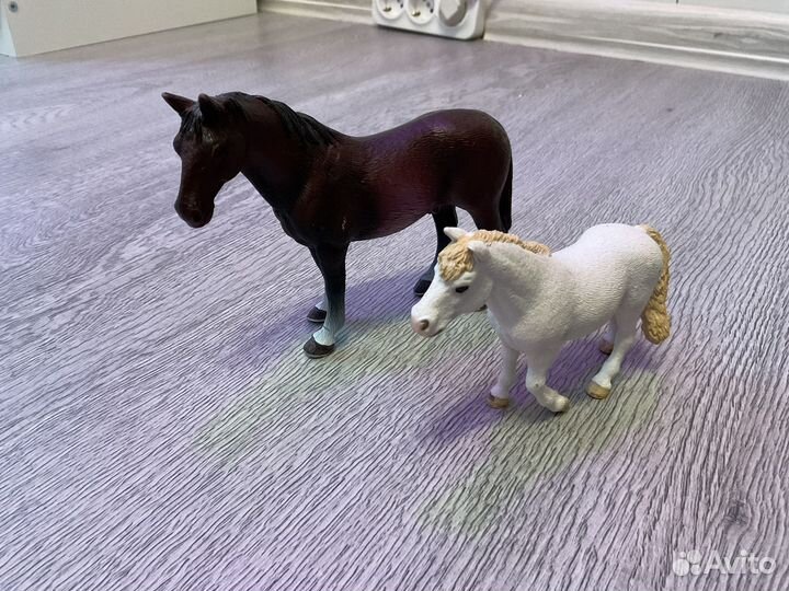 Лошади schleich