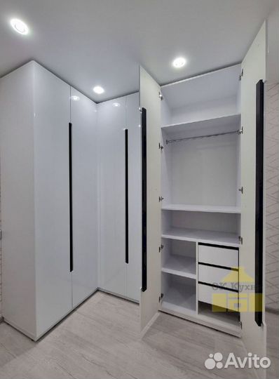 Шкаф навесной