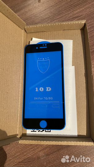 Стекло на iPhone 7