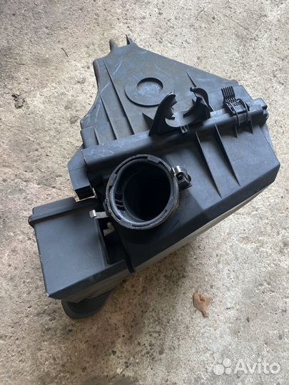 Корпус воздушного фильтра bmw 3 e46 m43b19