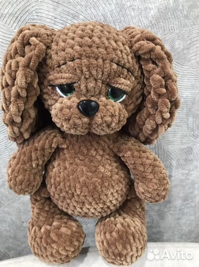 Собачка,связанная крючком из плюшевой пряжи