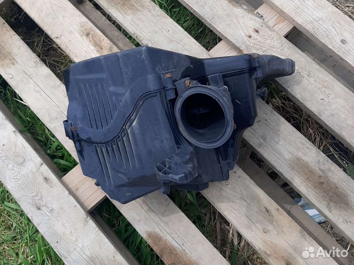 Корпус фильтра Ford C-Max 1.8 tdci