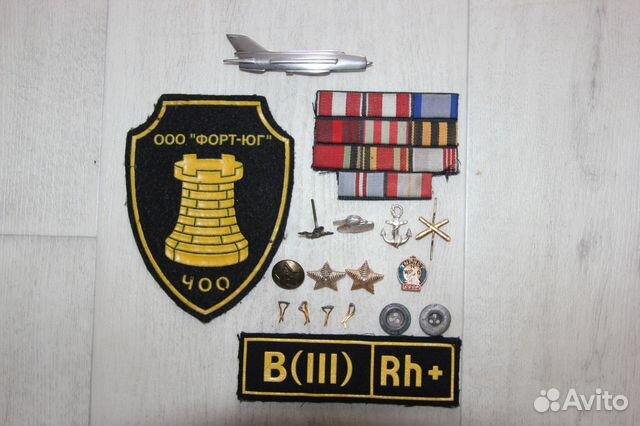 Петлицы нашивки значки СССР