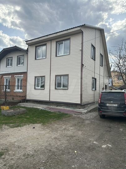 Дом 100 м² на участке 5 сот.