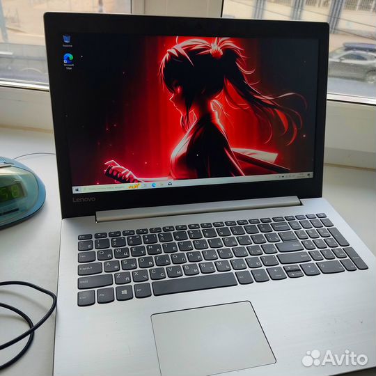 Хорошенький Быстрый Ноутбук Lenovo fullhd15.6