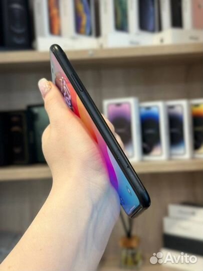 iPhone Xr, 128 ГБ