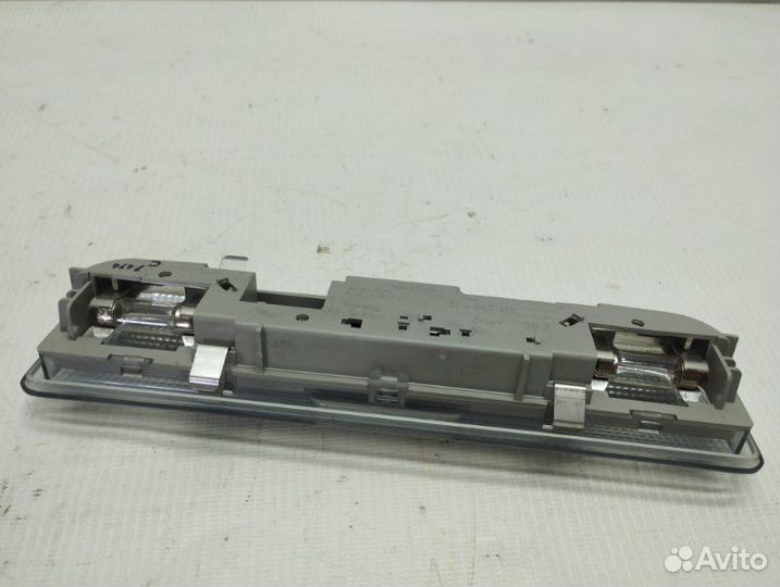 Плафон освещения салона задний Skoda Rapid CWV