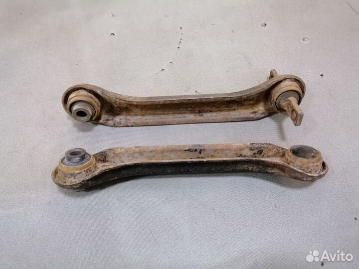 Рычаг задний верхний для Mitsubishi Carisma (DA)