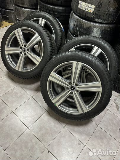 R21 Nokian Tyres Hakkapeliitta 10p SUV 315/40, PCD 5x112 DIA 66.6