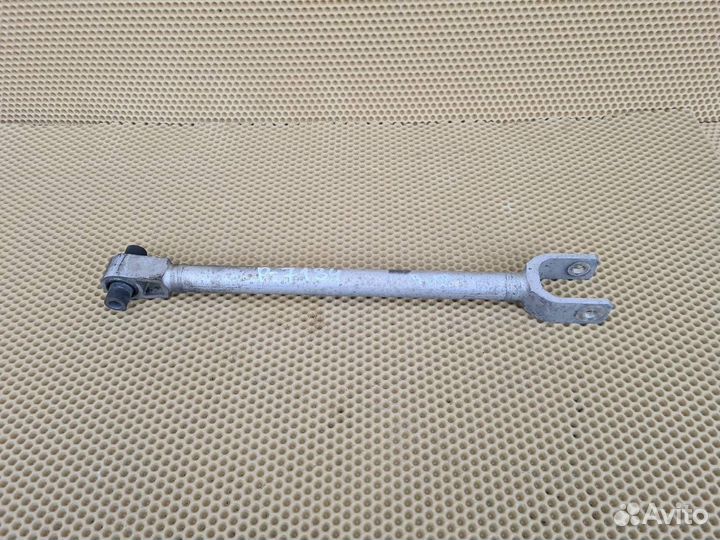 Рычаг поперечный задний Infiniti M Q70 Y51