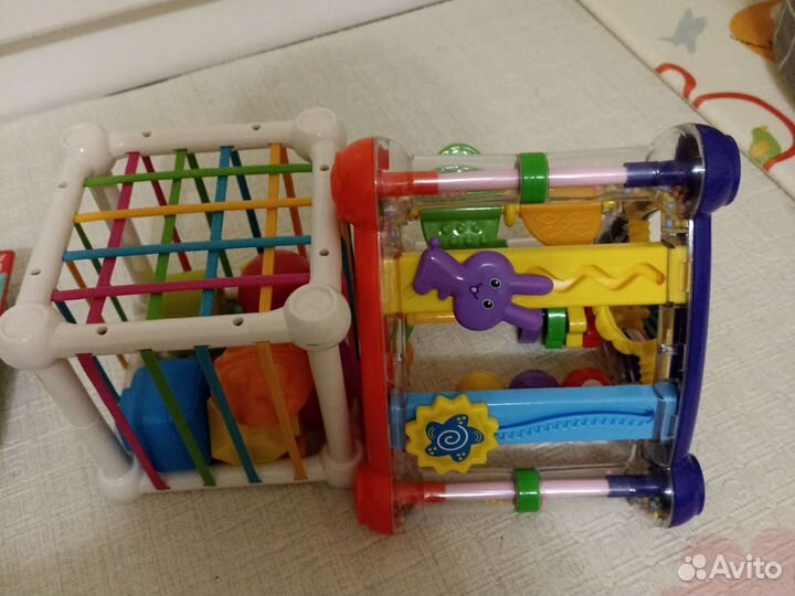 Развивающие игрушки