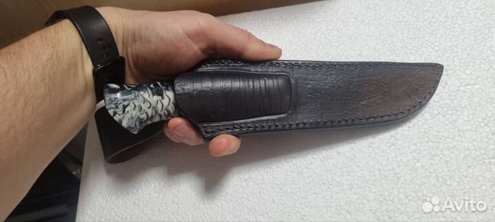 Продам нож из стали Элмакс