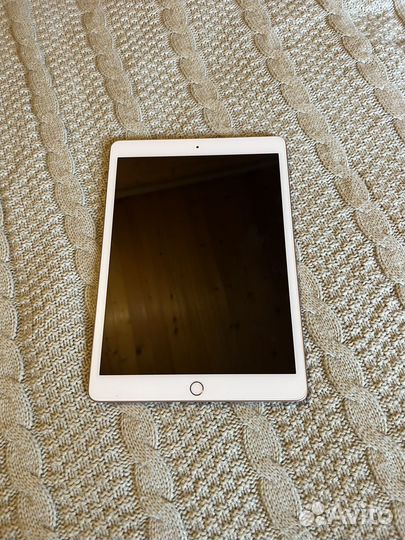 Планшет apple iPad 2019