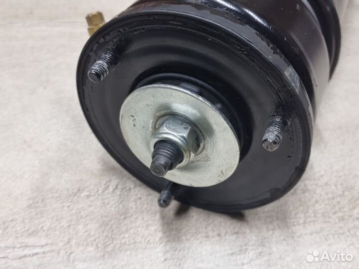 Пневмоамортизатор зад. прав. BMW E65, E66 - Китай