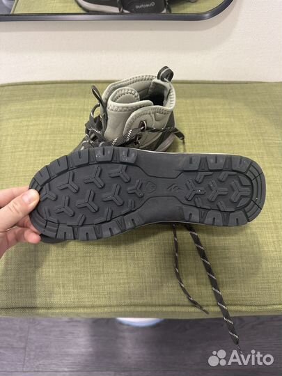 Ботинки трекинговые декатлон
