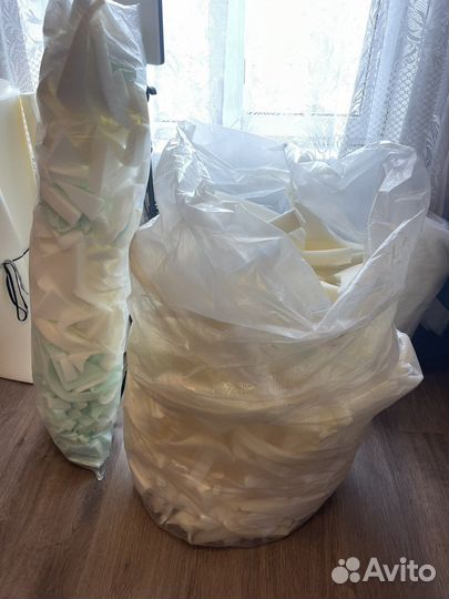 Обрезки поролона (стружка)