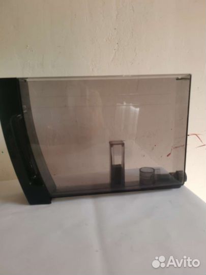 Бункер для воды кофемашины