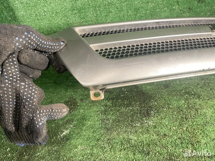Решетка радиатора chevrolet niva