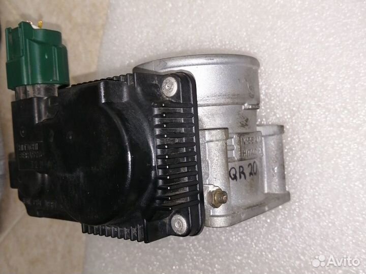 Дроссель Nissan AD 2.0L
