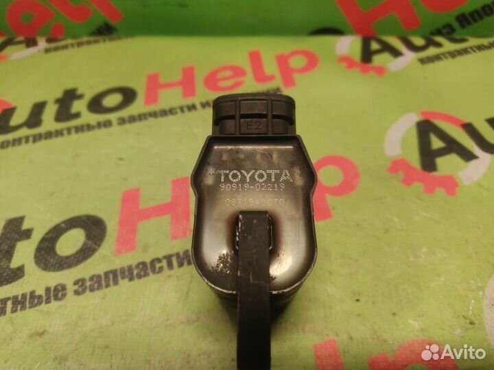 Катушка зажигания toyota corona premio AT211 7A-FE