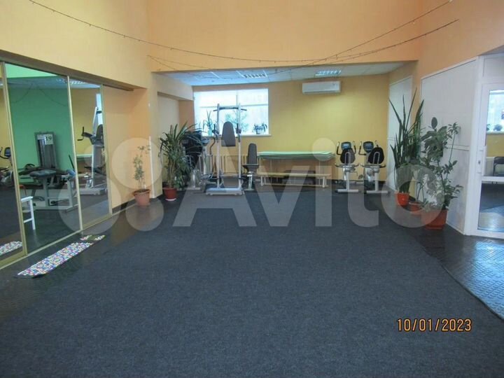 Продам помещение свободного назначения, 376 м²