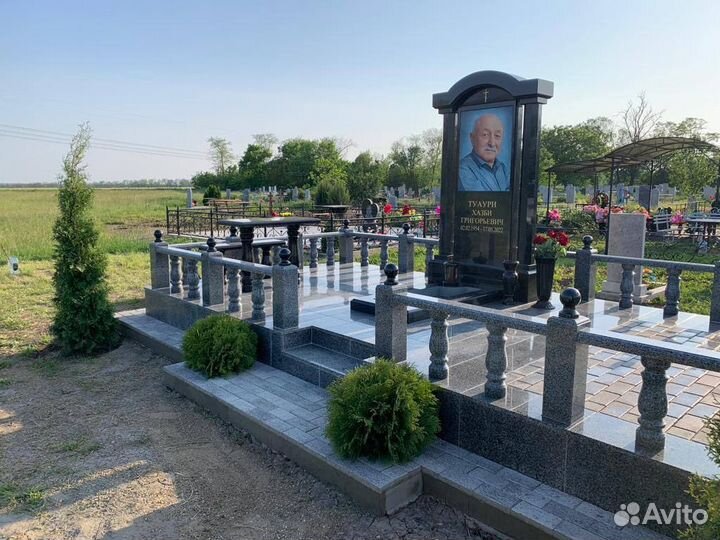 Изготовление памятников под ключ