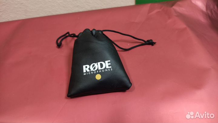 Петличный микрофон rode