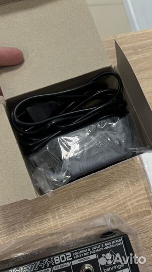 Микшерный пульт behringer xenyx 802