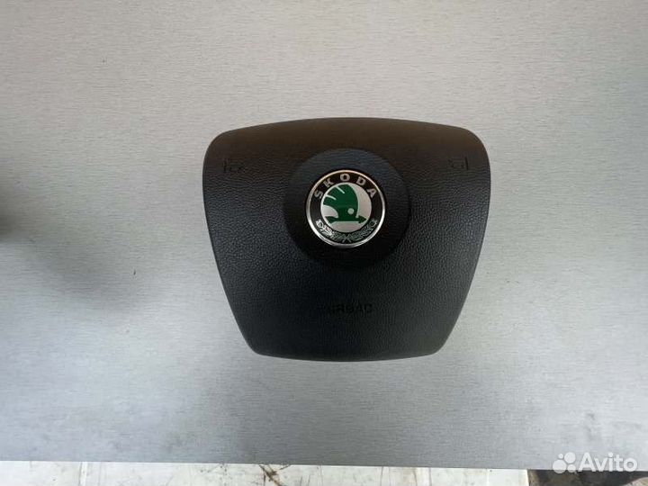 Подушка безопасности в руль Skoda Fabia хэтчбек